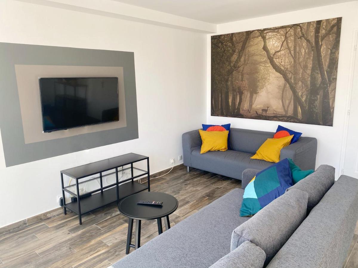 22 Chic & Cosy Grand Appart 92M2 Parking Gratuit Hypercentre Netflix サン・テティエンヌ エクステリア 写真
